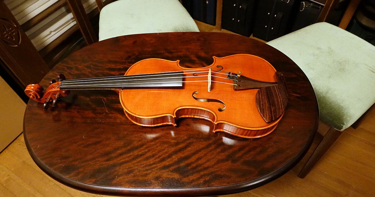 中国製新作バイオリン販売・フルヴァーニッシュ・イタリア新作そっくり
